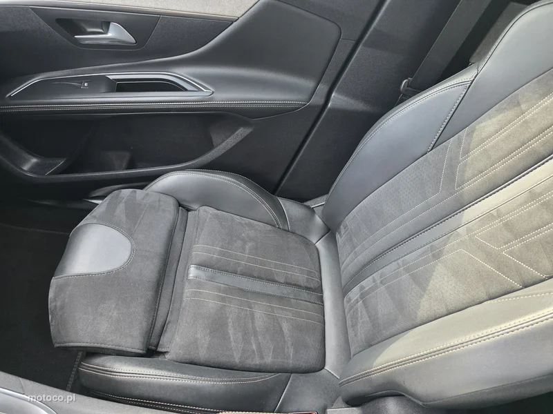 Peugeot 5008 32