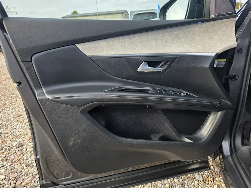 Peugeot 5008 34