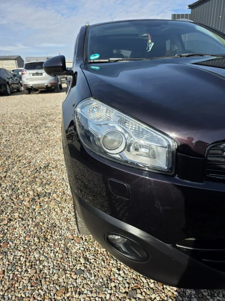 Nissan Qashqai 10