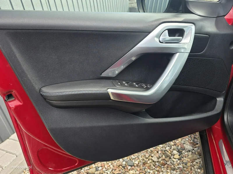 Peugeot 2008 26
