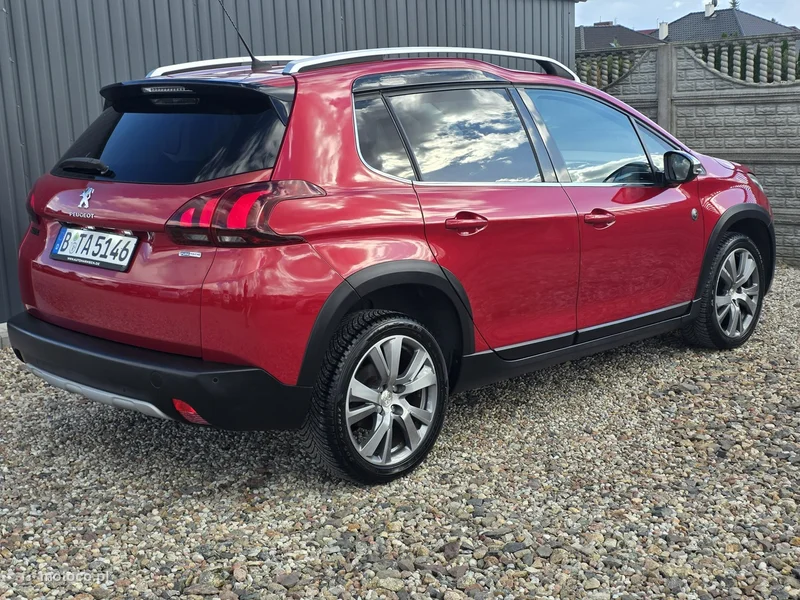 Peugeot 2008 9