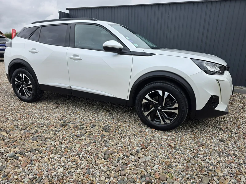 Peugeot 2008 11
