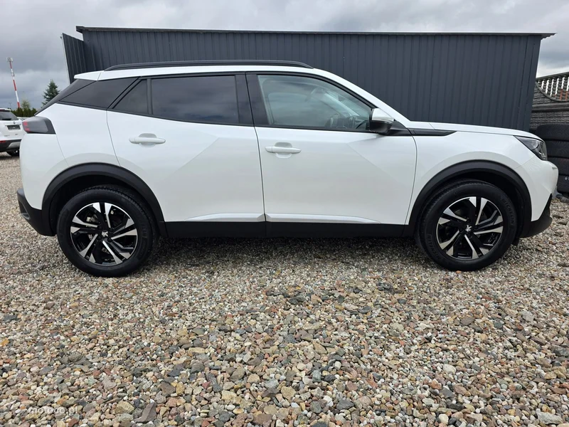 Peugeot 2008 13