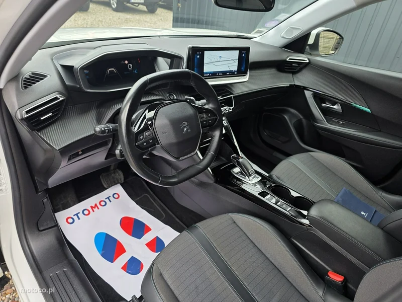 Peugeot 2008 31