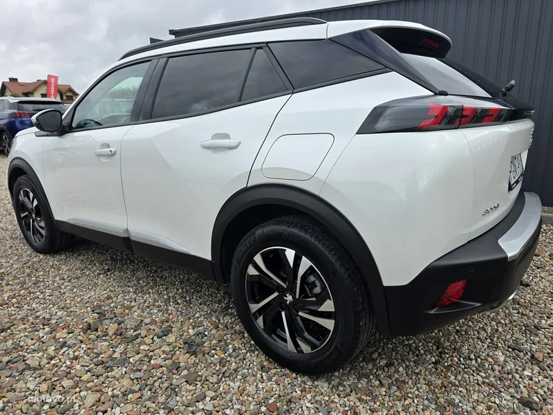 Peugeot 2008 32