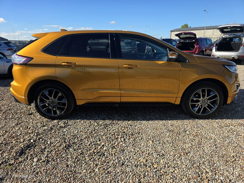 Ford Edge 19