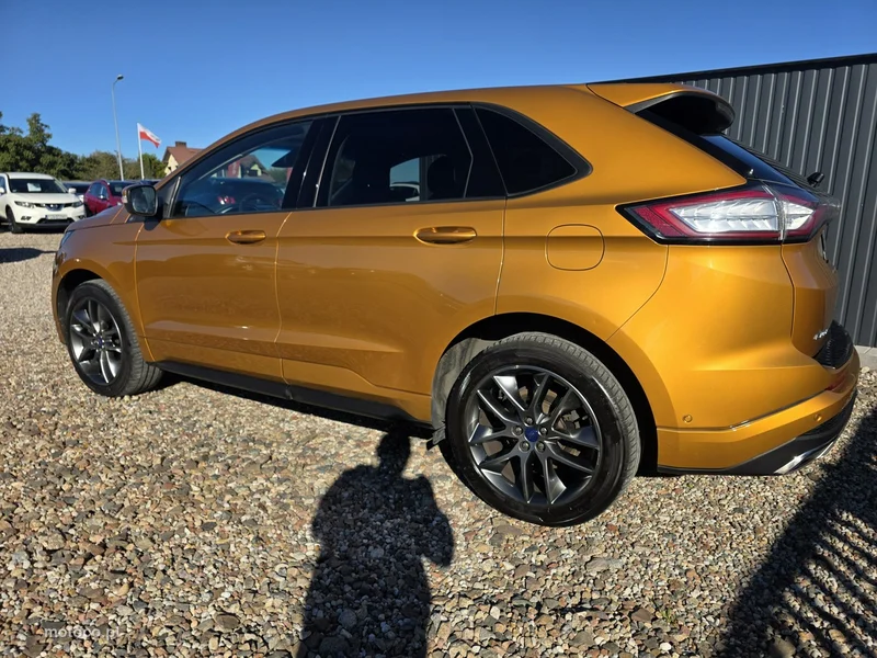 Ford Edge 9