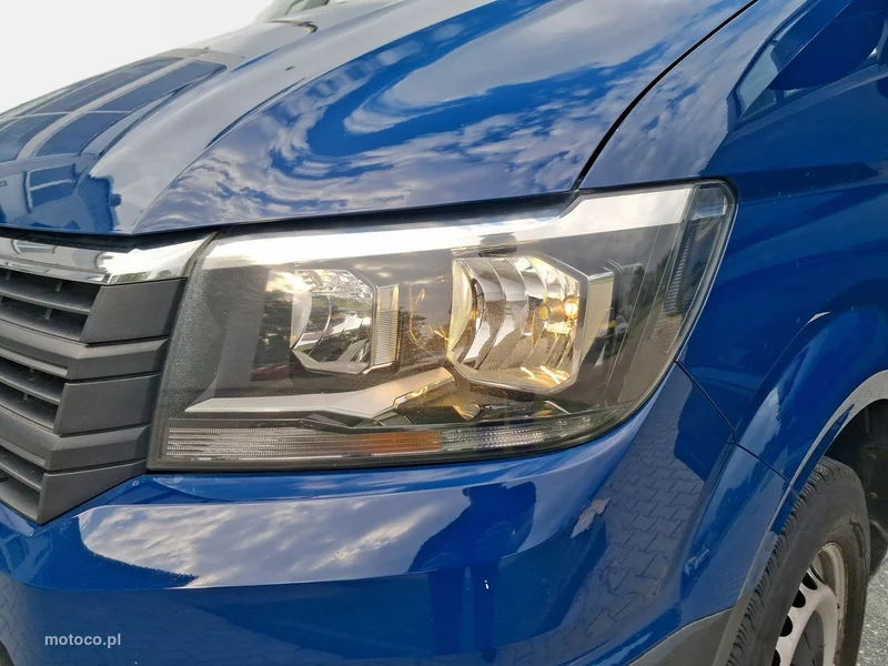 Volkswagen Crafter 10