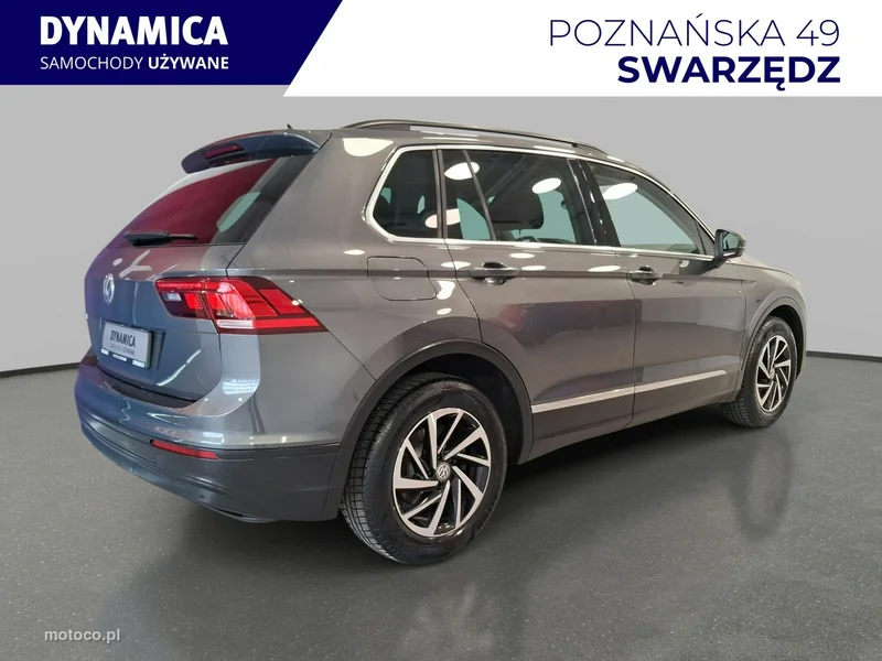 Volkswagen Tiguan AD 7
