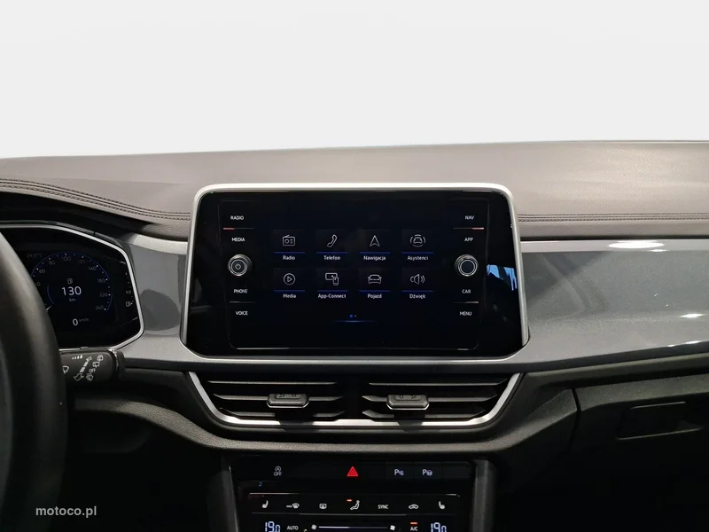 Volkswagen T-Roc A1 18