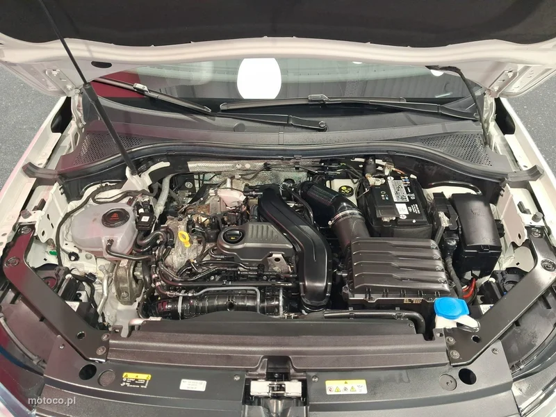 Volkswagen Tiguan AD 37