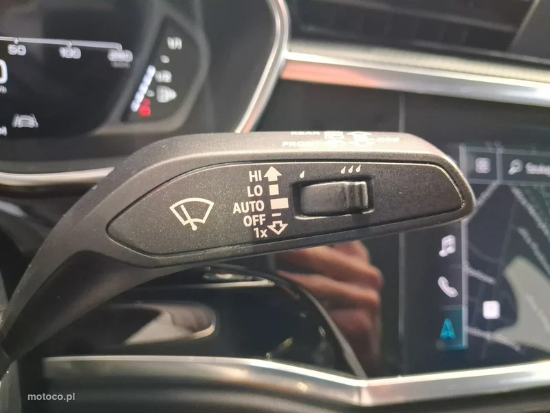 Audi Q3 F3 22