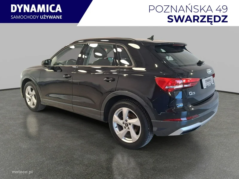 Audi Q3 F3 5