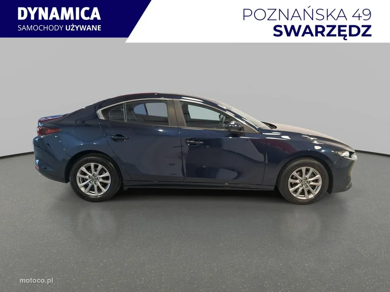 Mazda 3 8