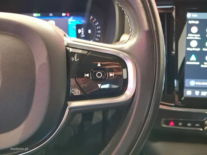 Volvo S90 16