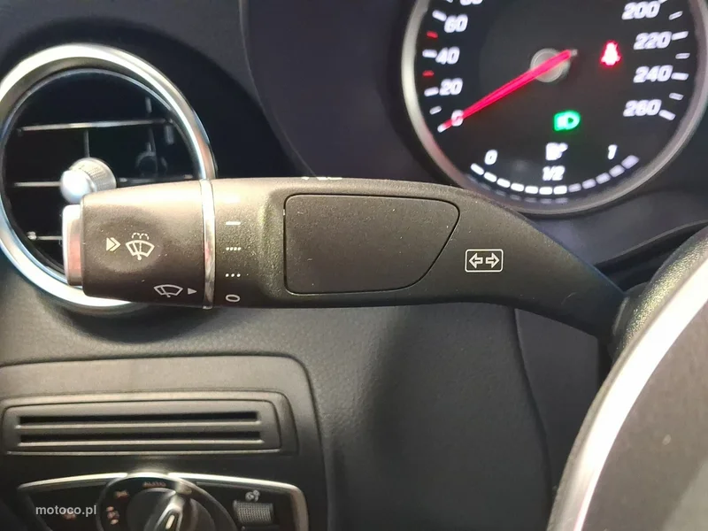 Mercedes-Benz GLC X254 200 21