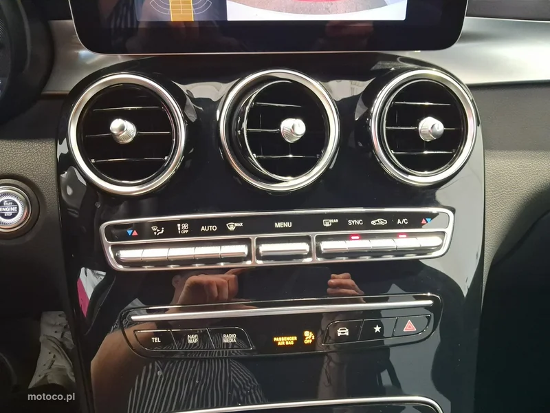 Mercedes-Benz GLC X254 200 29