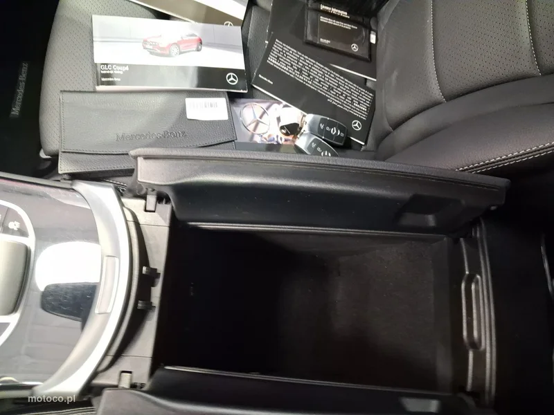 Mercedes-Benz GLC X254 200 31