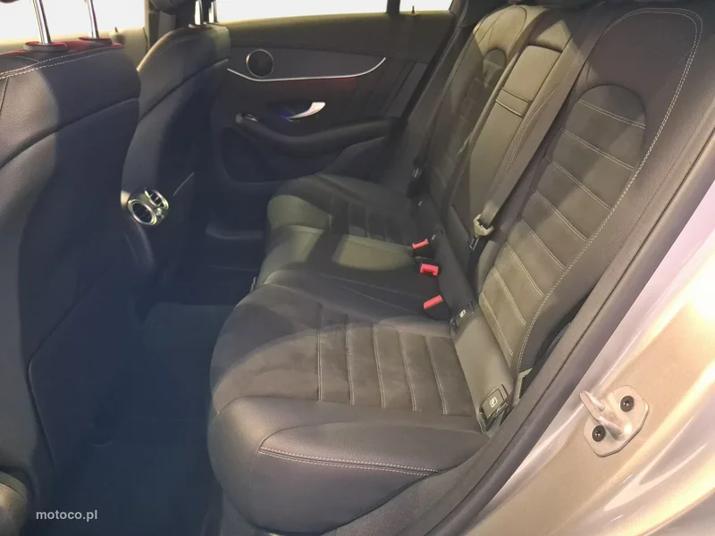 Mercedes-Benz GLC X254 200 16