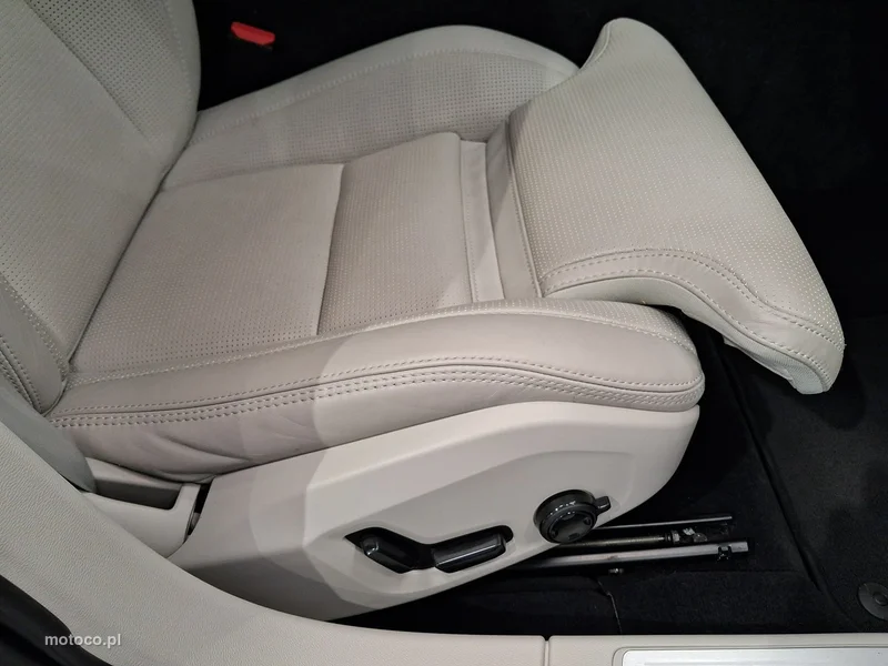 Volvo V60 10