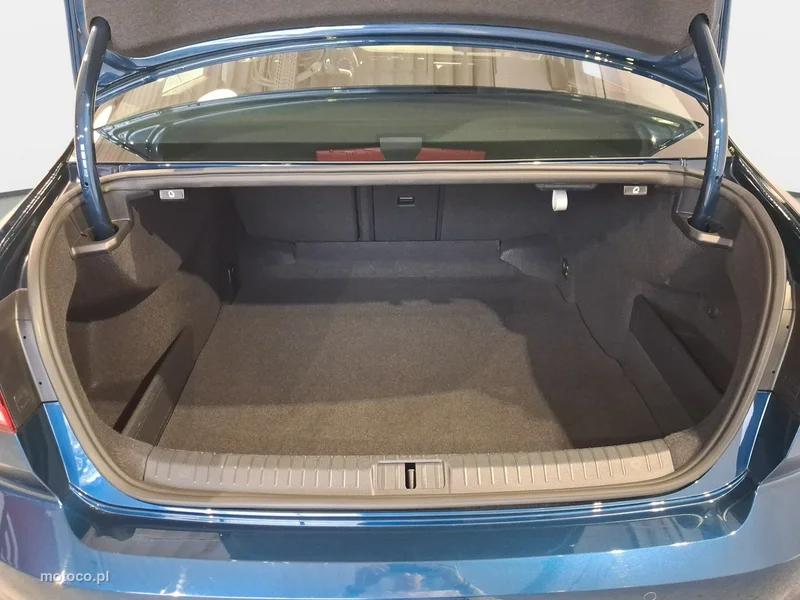 Volkswagen Passat B8 15