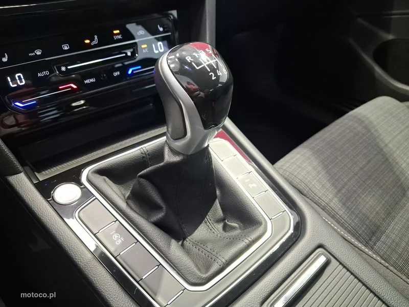 Volkswagen Passat B8 29