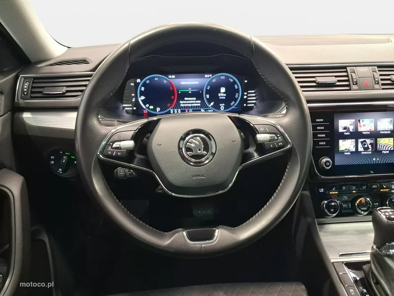 Skoda Superb III 16