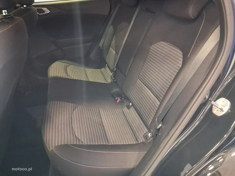 Kia XCeed 13