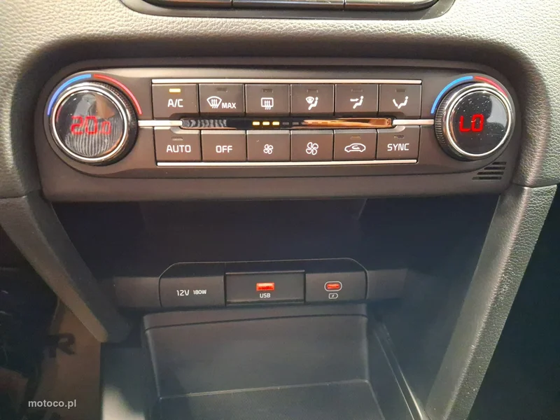 Kia XCeed 26