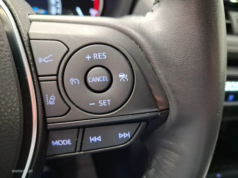 Toyota RAV 4 XA50 20