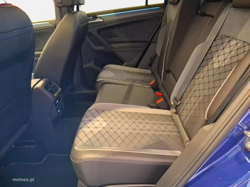 Volkswagen Tiguan AD 11