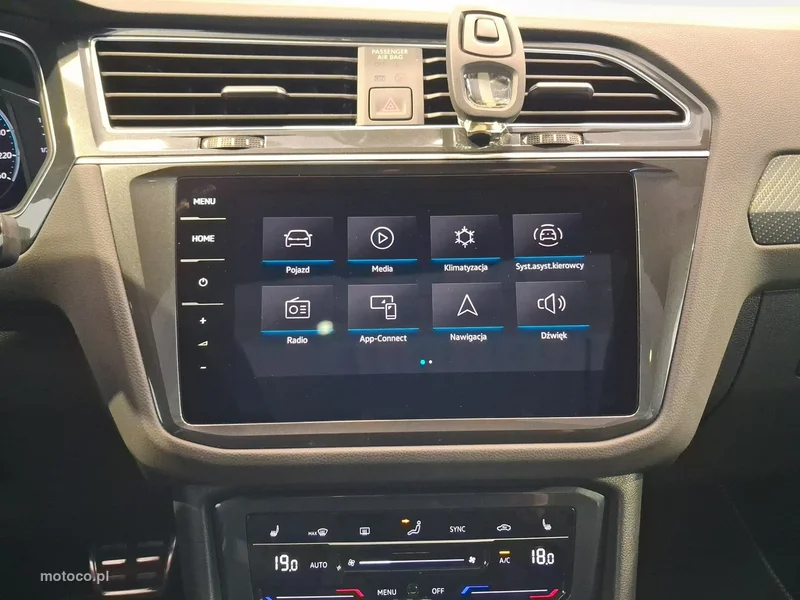 Volkswagen Tiguan AD 21
