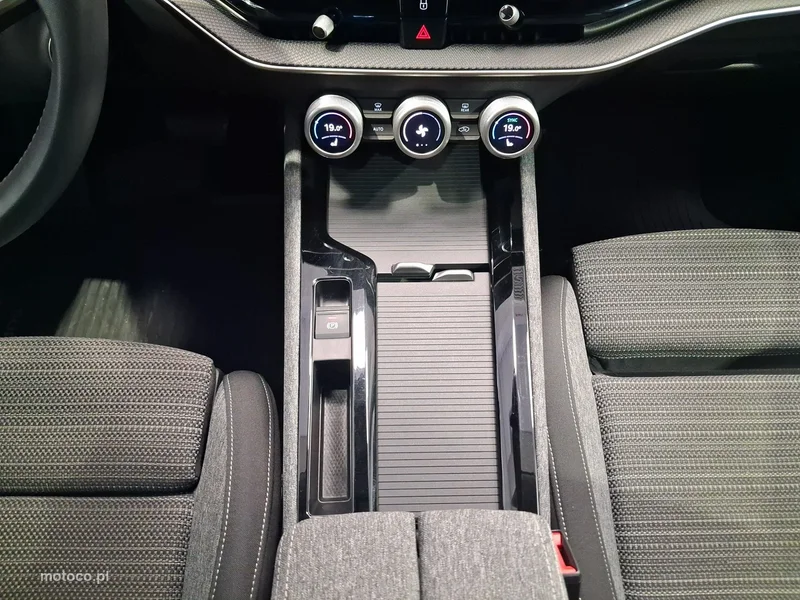 Skoda Superb IV 26