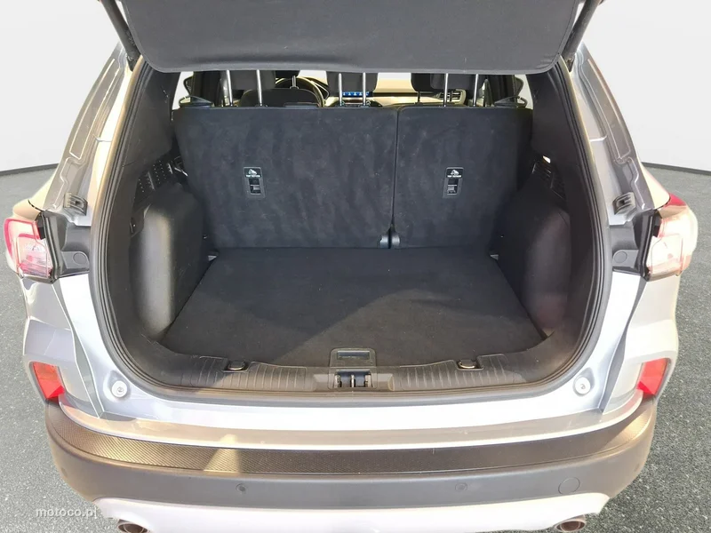 Ford Kuga III 12