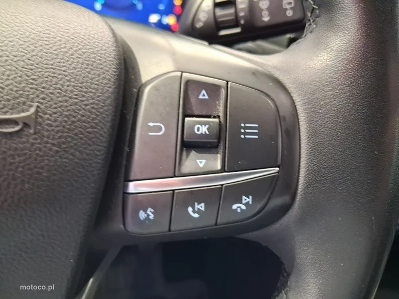 Ford Kuga III 17