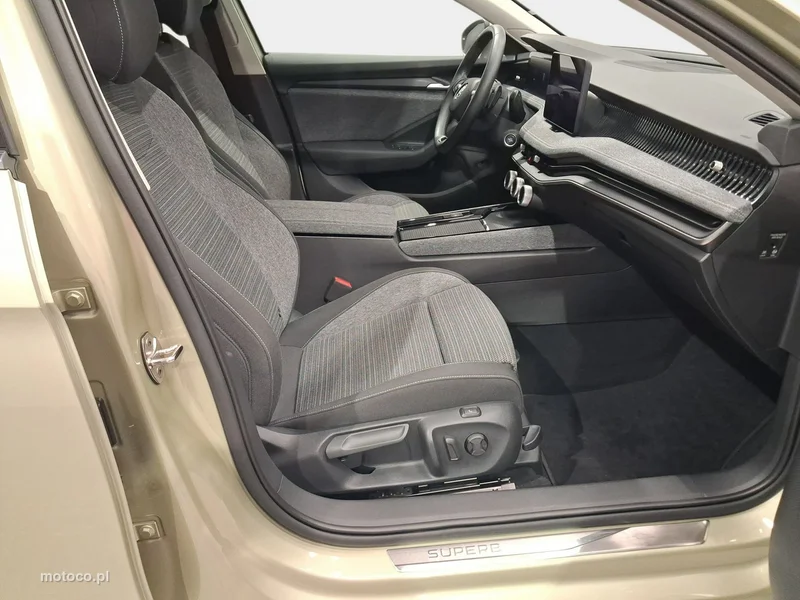 Skoda Superb IV 10