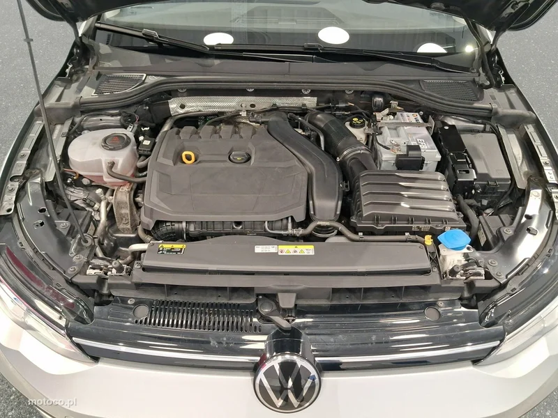 Volkswagen Golf Variant 21
