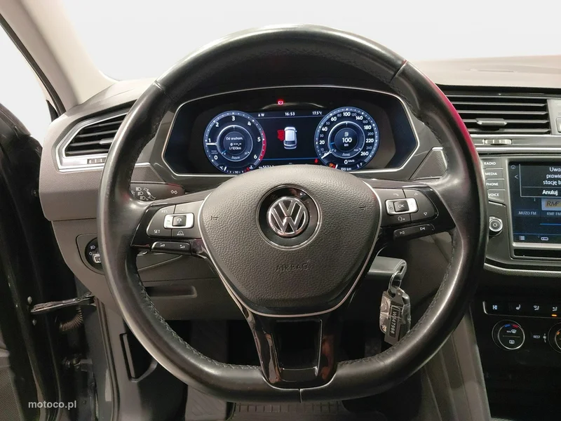Volkswagen Tiguan AD 22