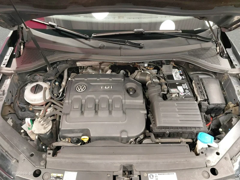 Volkswagen Tiguan AD 37