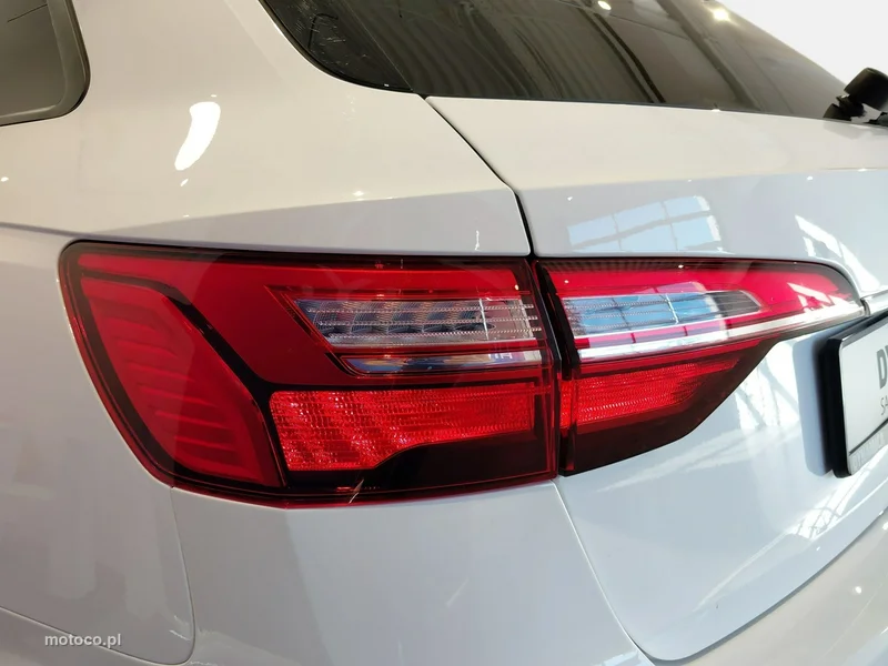Audi A4 B9 11