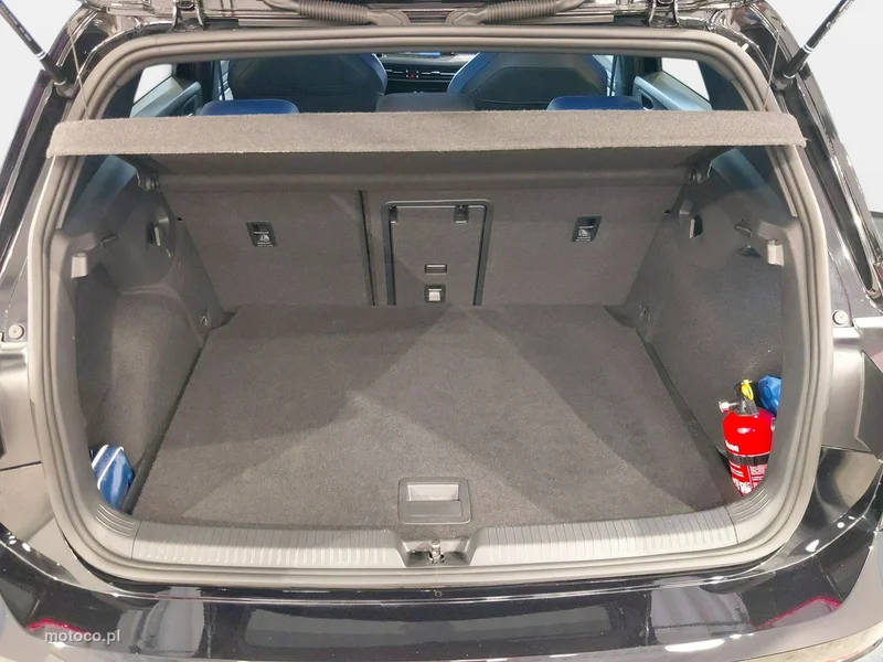 Volkswagen Golf VIII 16
