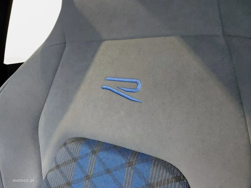 Volkswagen Golf VIII 36