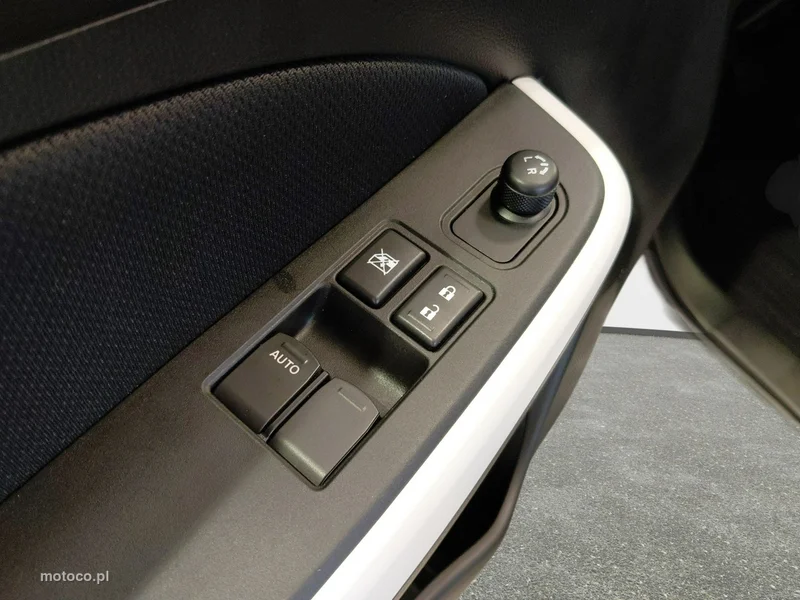 Suzuki Swift 13
