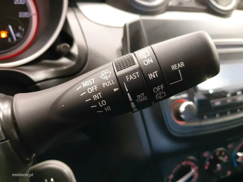 Suzuki Swift 22