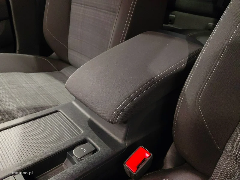 Volkswagen Passat Variant B8 19