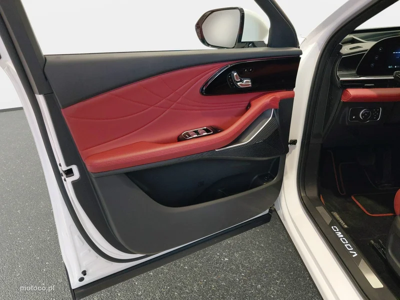 Omoda 9 13