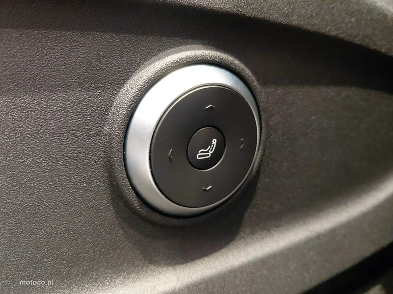 Omoda 9 16