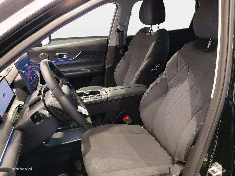 Chery Tiggo 8 13