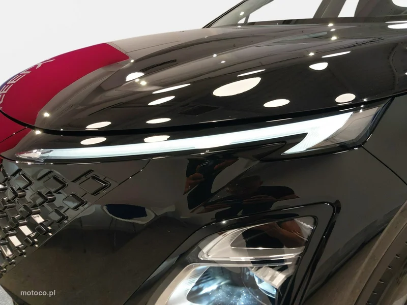 Omoda 5 9