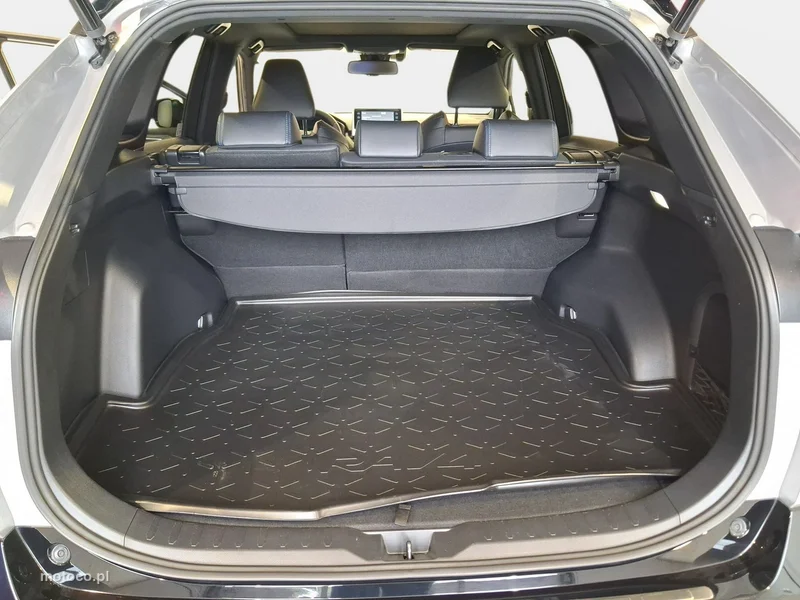 Toyota RAV 4 XA50 18